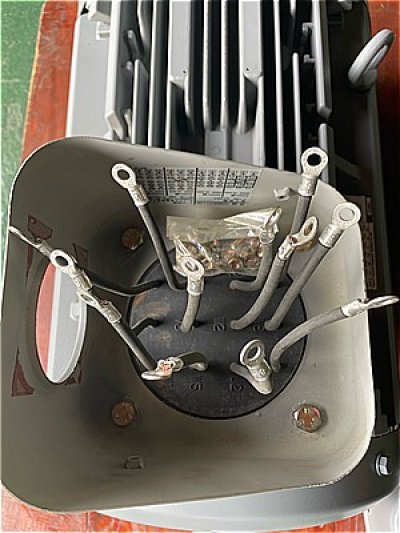 画像1: 【商品番号：C3297】 　日立 37ｋW-4P 