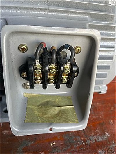 画像1: 【商品番号：C3300】 　富士 2.2ｋW-4P　（未使用品）