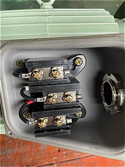 画像1: 【商品番号：C3412    富士 2.2ｋW-4P (屋外型）（フランジ）（未使用品）