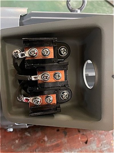 画像1: 【商品番号：C3413    三菱 2.2ｋW-4P (屋内型）（フランジ）（未使用品）