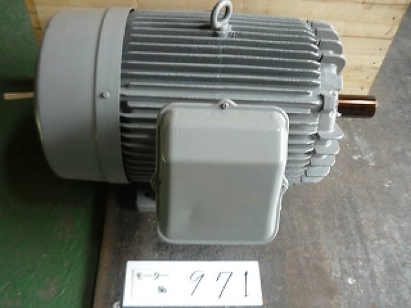 画像1: 【商品番号：C971】 富士電機 45kw-2p (1)